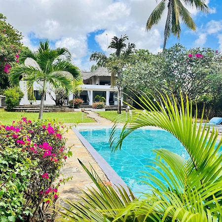 White Nyumba Malindi Leilighet Eksteriør bilde