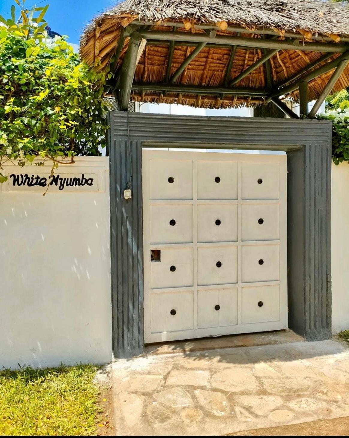 White Nyumba Malindi Leilighet Eksteriør bilde