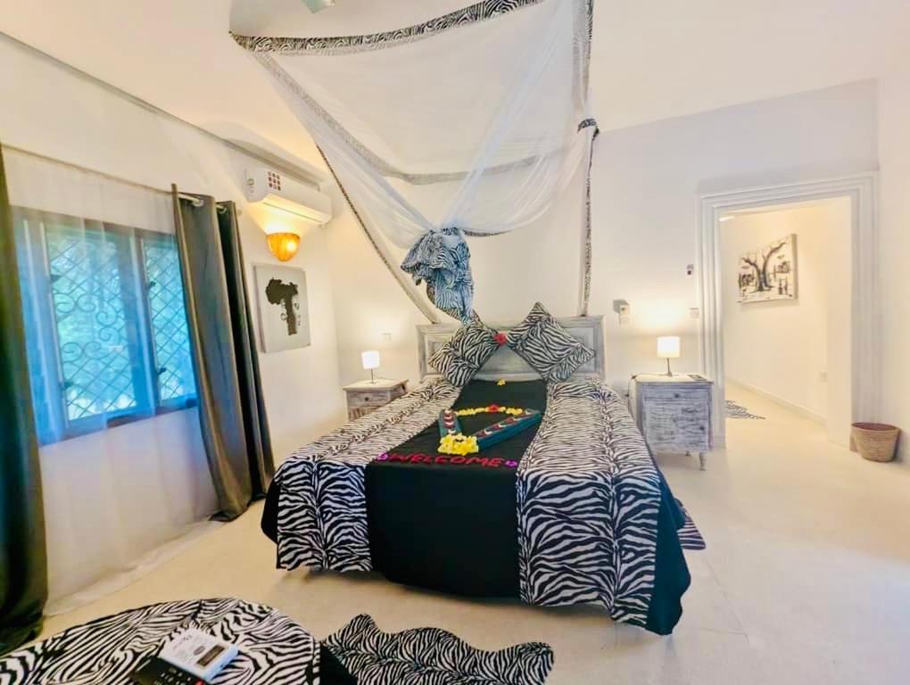 White Nyumba Malindi Leilighet Eksteriør bilde